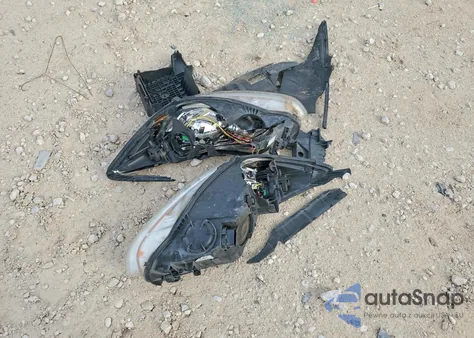 2013 Ford Focus Se z USA, uszkodzony, nr VIN 1FADP3F21DL209765